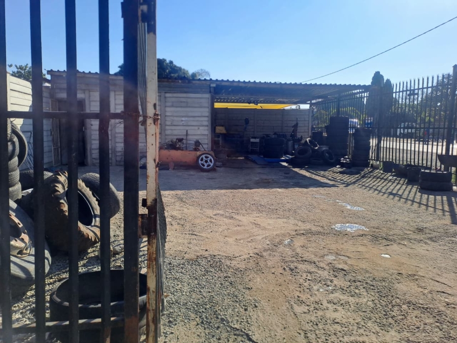 Commercial Property for Sale in Oos Einde North West